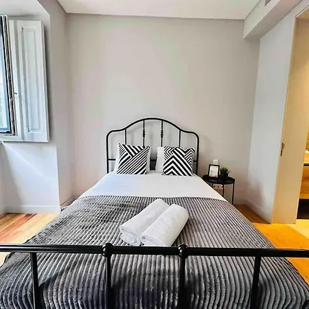 Marques De Pombal Flat Great Locations Center B Lisbon