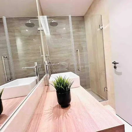 Апартаменты Marques De Pombal Flat Great Locations Center B Лиссабон