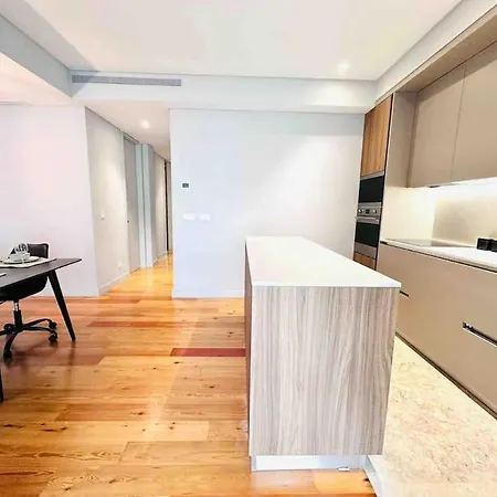 Marques De Pombal Flat Great Locations Center B Lisbon