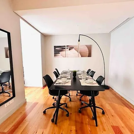 Marques De Pombal Flat Great Locations Center B