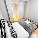 דירה Marques De Pombal Flat Great Locations Center B *