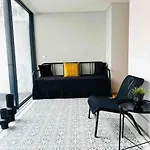 Marques De Pombal Flat Great Locations Center B * ליסבון