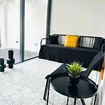 Marques De Pombal Flat Great Locations Center B ליסבון