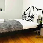 דירה Marques De Pombal Flat Great Locations Center B *